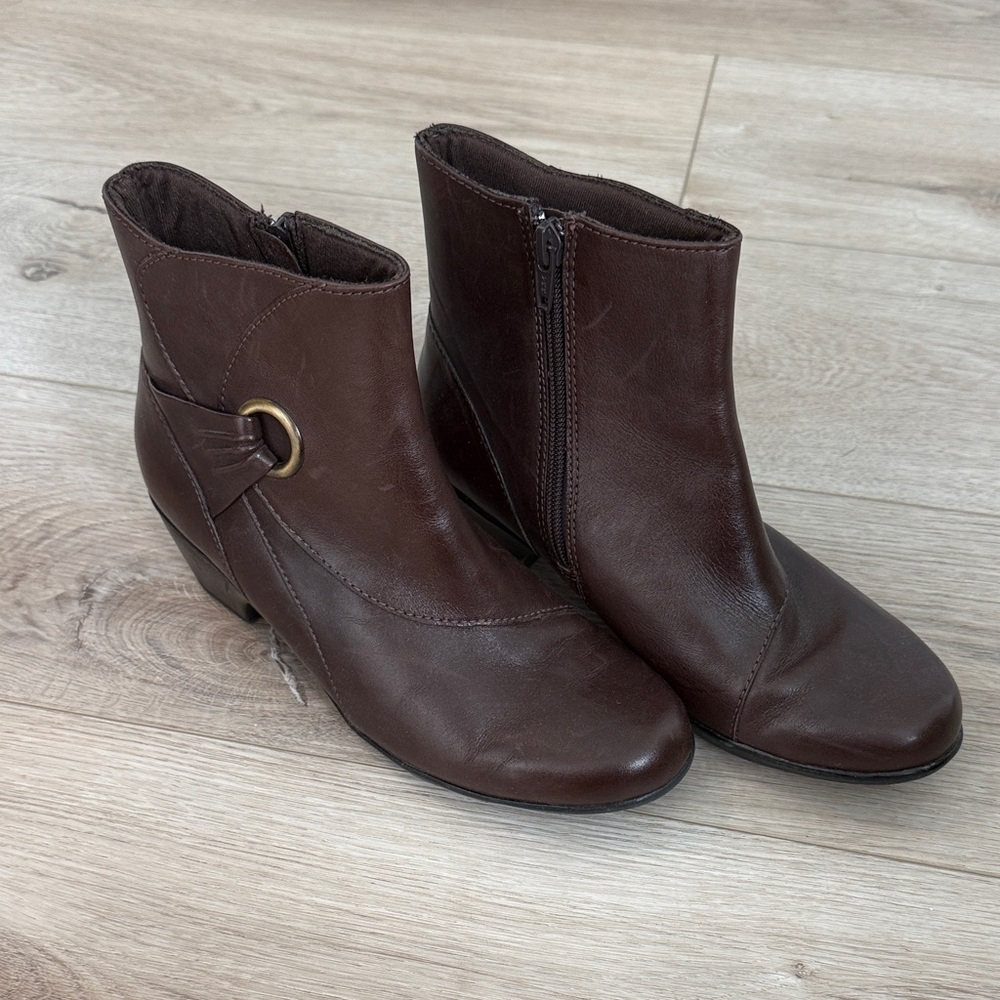 Clark’s Bendables Brown Ankle Boots